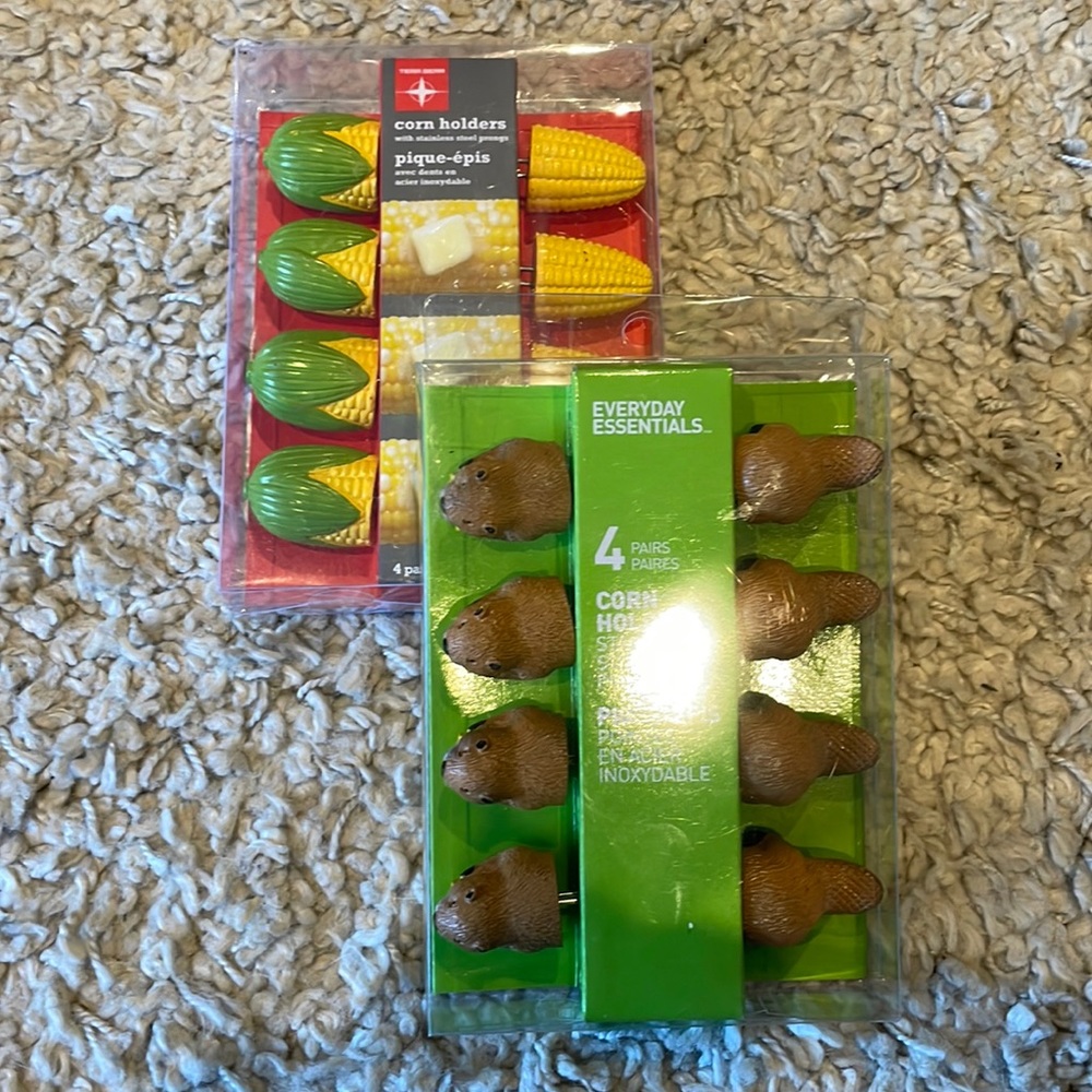 🌽Corn on the Cob Holders 🆕- NWOT
